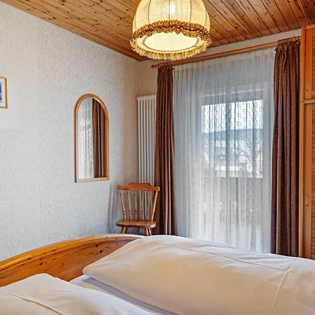 Gæstehus Im Grund 3*